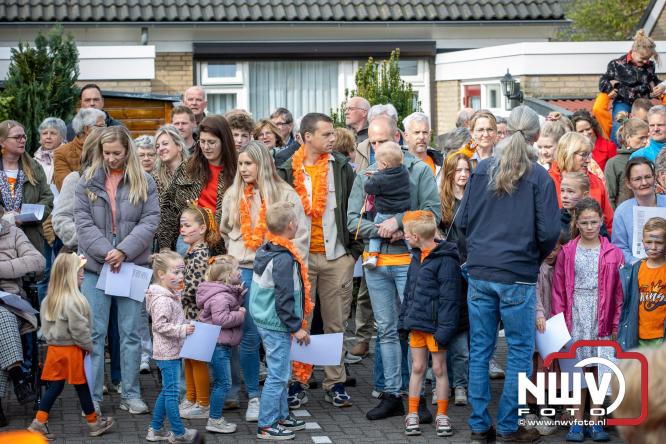 ’t Harde kleurt oranje, gezelligheid op z’n best tijdens Koningsdag 2026! - &copy; NWVFoto.nl